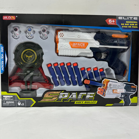 თოფი რბილი ტყვიებით მოყვება სამიზნე